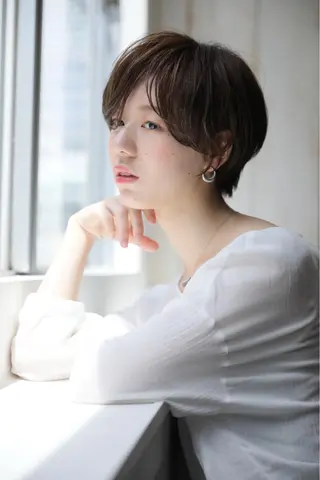 ショート 近藤 麻紀のヘアスタイル