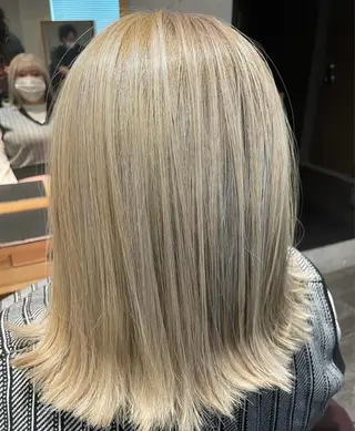 ミディアム カラー ヘアアレンジ Aloa横浜所属・トップスタイリスト Shoyaのヘアスタイル