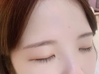 アイブロウ sayaka lazoのマツエク・マツパデザイン