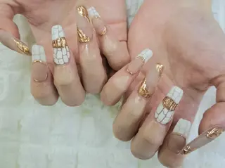 ネイル 河野ちえ (雑誌掲載サロン)のネイルデザイン