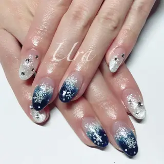 ネイル UrakoNail 《nail》のネイルデザイン