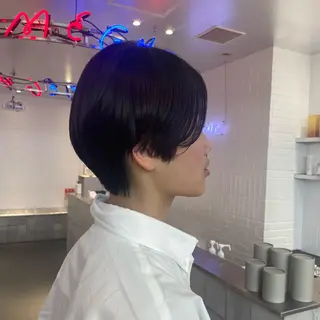 ショート HIKARI🐈‍⬛ レイヤー×デザインのヘアスタイル