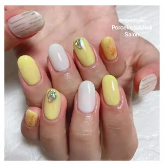 ミディアム ネイル 👑enen style👑のネイルデザイン