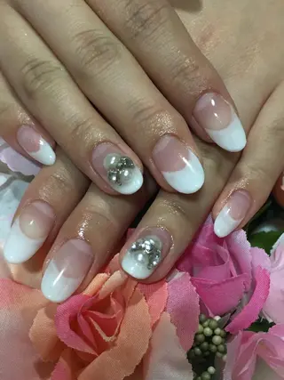 ネイル Sympa 𝓜iwako🐰ᩚのネイルデザイン