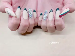 ネイル にじいろ nailのネイルデザイン