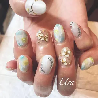 ネイル UrakoNail 《nail》のネイルデザイン