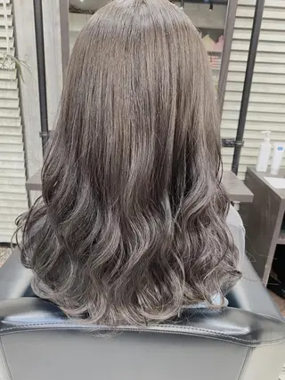 セミロング カラー 新宿/韓国風レイヤー 髪質改善/渋谷直樹のヘアスタイル