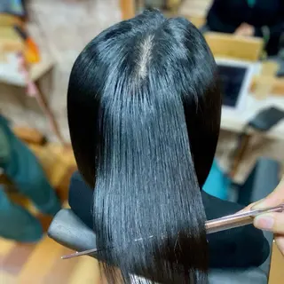 ミディアム YELLOW CORN 金沢文庫所属・【金沢文庫4分】髪質 改善/縮毛矯正アラタのヘアスタイル