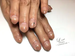 ネイル Li'leaNail AINAのネイルデザイン
