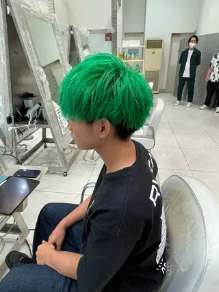 カラー メンズ メンズスタイリスト 真栄平有希のヘアスタイル