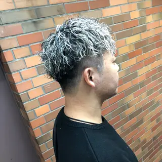 カラー パーマ メンズ ⭐️TOSHIKI メンズパーマオタク⭐のヘアスタイル