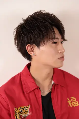 メンズ パーマ メンズ ヘアメイク  ハイトーン キャロのヘアスタイル