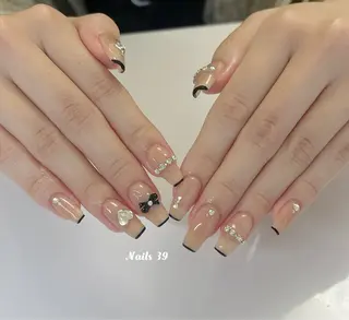 ネイル Nails 39のネイルデザイン