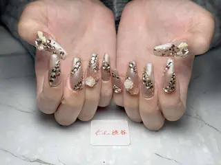 ネイル 💕鈴木ユリ パラジェル/オフ無料のネイルデザイン