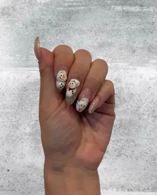 ネイル 中村 瞳のネイルデザイン