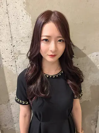 ミディアム カラー AILEE所属・ウルフカット レイヤーカット上柿のヘアスタイル