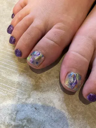 ネイル キラキラ オメメのネイルデザイン