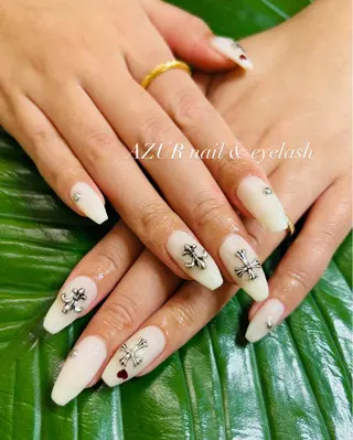 ネイル AZUR N&eyelashのネイルデザイン