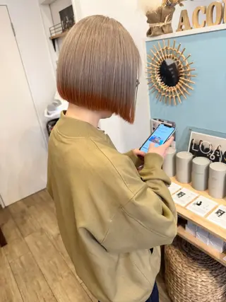 ミディアム 伊藤 一樹のヘアスタイル