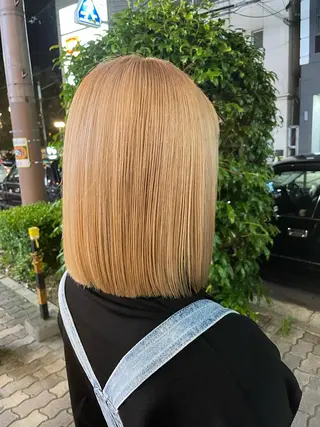 ショート カラー akane .のヘアスタイル