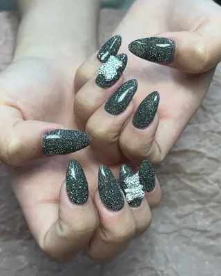 ネイル ToliyDeliy akemiのネイルデザイン