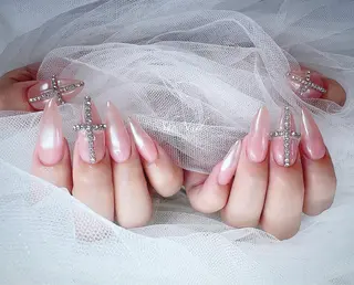 ネイル She   Nail所属・ISA_ BELLAのネイルデザイン