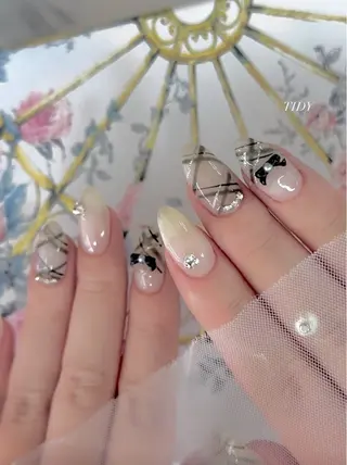 ネイル TIDY M&Mのネイルデザイン