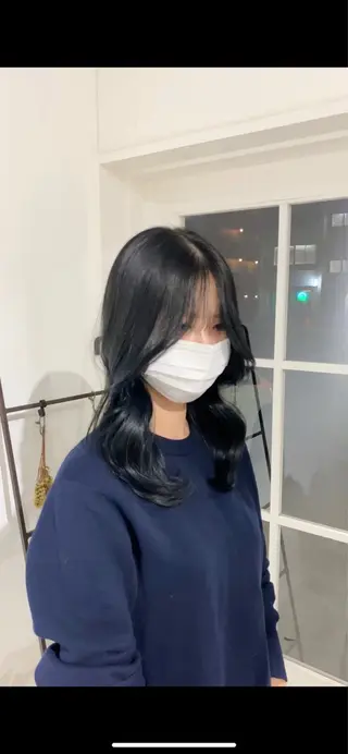 ロング カラー 鳴海 稜真のヘアスタイル