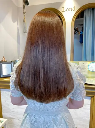 ミディアム レイヤーカット /透明感カラー西田のヘアスタイル