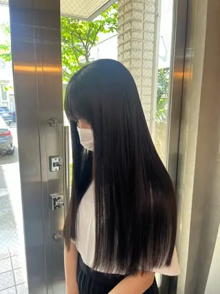 ロング ere 代々木公園所属・みほ/ニュアンス/ モード/艶カラーのヘアスタイル