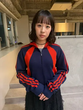 ミディアム SARA 【大阪梅田】のヘアスタイル