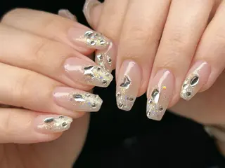 ネイル Lino Nailのネイルデザイン