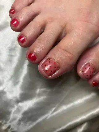 ネイル PEACE minariのネイルデザイン