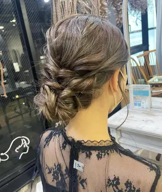 ロング ヘアアレンジ レイヤーカット/ 縮毛矯正/ミサキ💐のヘアスタイル