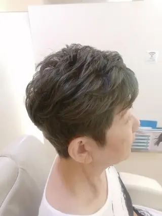 ショート 鈴木 さやかのヘアスタイル