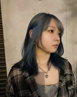 セミロング sea's所属・ヒラカホ/矢場町/ ブリーチ/似合わせのヘアスタイル