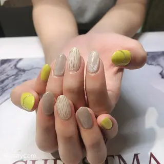 ネイル Guarendo錦糸町店所属・ガレンドウ 白澤 愛子のネイルデザイン