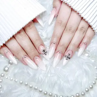 ネイル 🩵Yun nail Salon 🩵のネイルデザイン