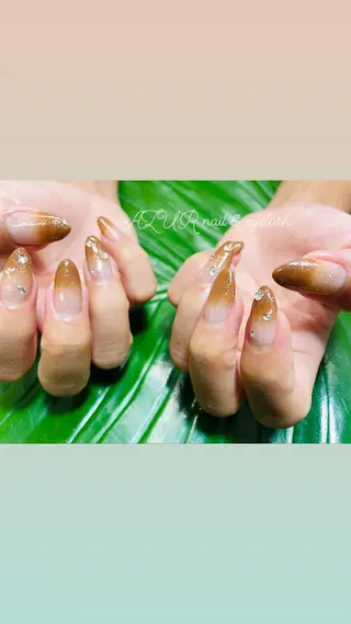 ネイル AZUR N&eyelashのネイルデザイン