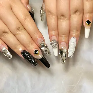 ネイル Reflection marikoのネイルデザイン