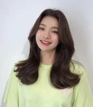 セミロング 韓国風cut/ 縮毛矯正/正岡幹康のヘアスタイル