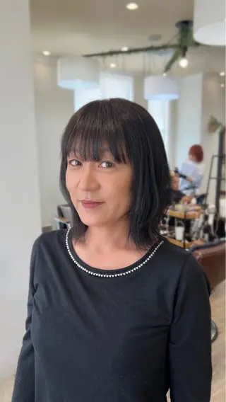 ミディアム カラー Garland 表参道所属・ミディアムレイヤー/ 艶カラー🎀　emiのヘアスタイル