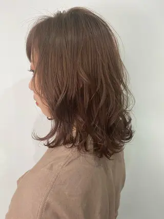 ミディアム カラー La  SHE's 天王寺店所属・マルヤマ リナのマツエク・マツパデザイン