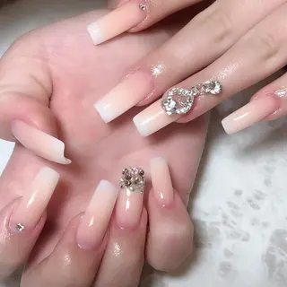 ネイル Private Nail Salon　EM所属・Nail salon EM（エム）千葉のネイルデザイン