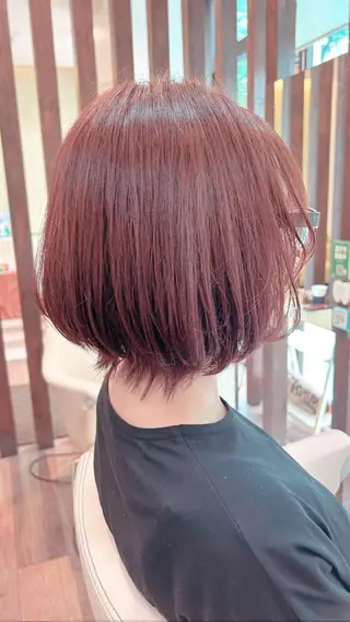 ショート カラー オリーブ南森町✨️ 畑中さとこのヘアスタイル