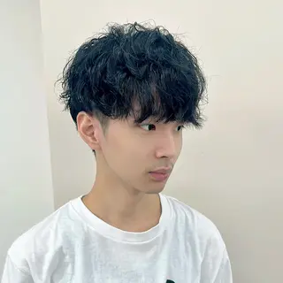 パーマ メンズ ブリーチなし/レイヤ ー特化🌈Tommyのヘアスタイル