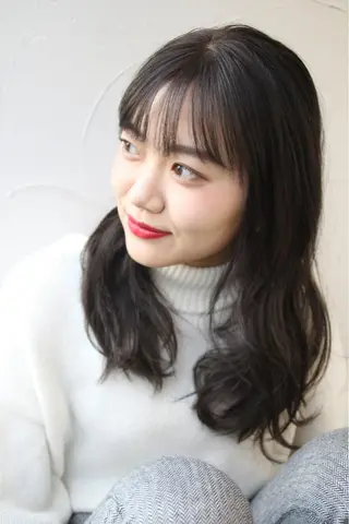 ロング 西山梨々【12/1〜 産休を頂きます🎀】のヘアスタイル