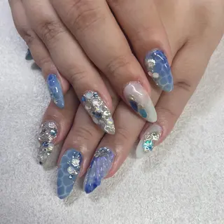 ネイル Rire_eye+beauty_nail所属・Rire_ nail_yukiのネイルデザイン