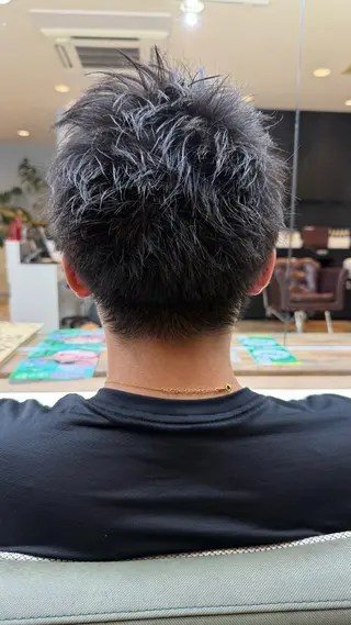 ショート メンズ CHROM所属・ハイトーン募集中 💜✝️荒川優輝のヘアスタイル