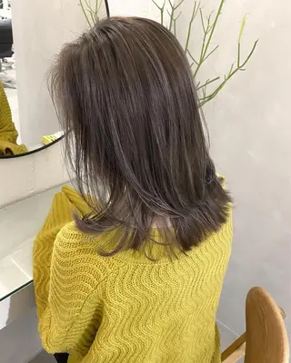 ミディアム レイヤーカットのプロ 大人ヘア宮森貴志のヘアスタイル